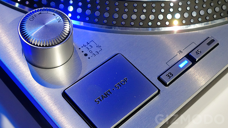 Illustration for article titled The Technics 1200 Turntable Is Back